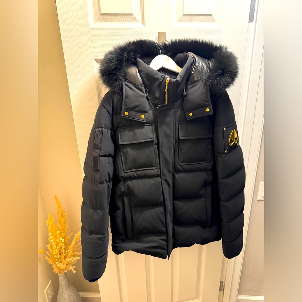 Like New: Moose Knuckles Battis Puffer Jacket in Gold (limited edition)